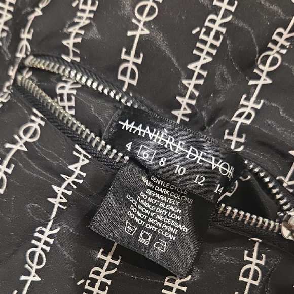 Maniere De Voir Reversible Monochrome Puffer Jacket - Picture 3 of 14